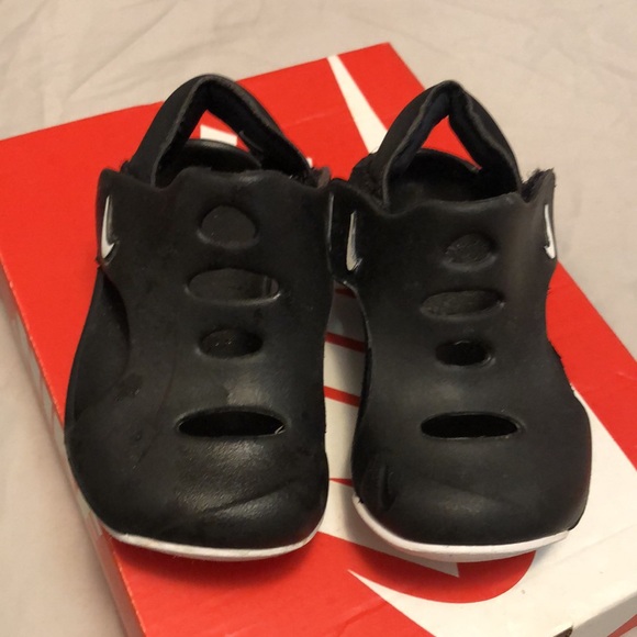 Nike Sunray protect 3 toddler size 7 sandals - Picture 3 of 9